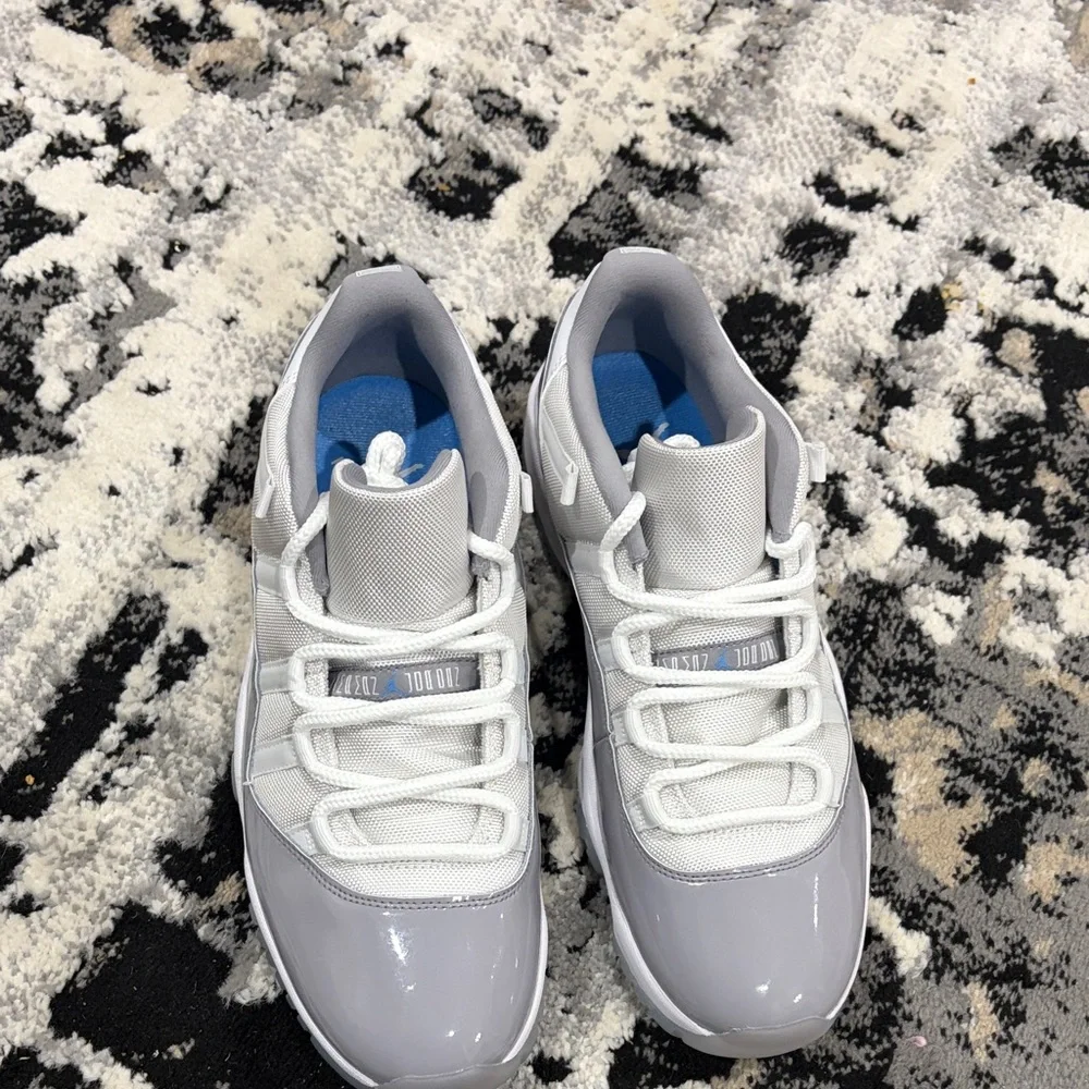 Jordan 11 Low “Cement Grey” - Picture 2 of 5